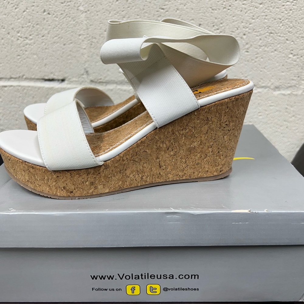 Volatile Strappy Wedges - Picture 2 of 3